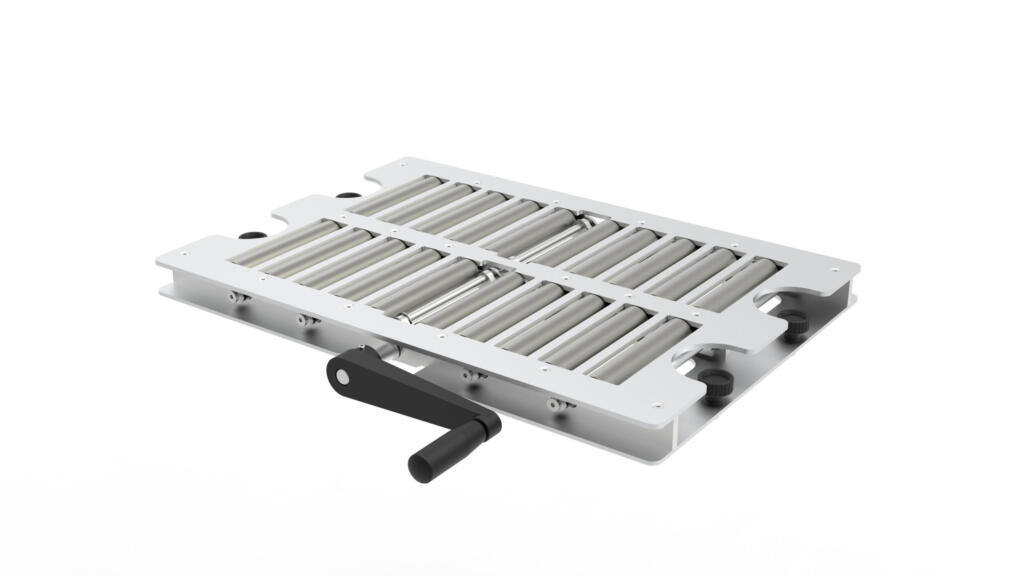 RollerBoard DC alone: an aluminium rolling deck with rows of steel rollers and a black crank handle